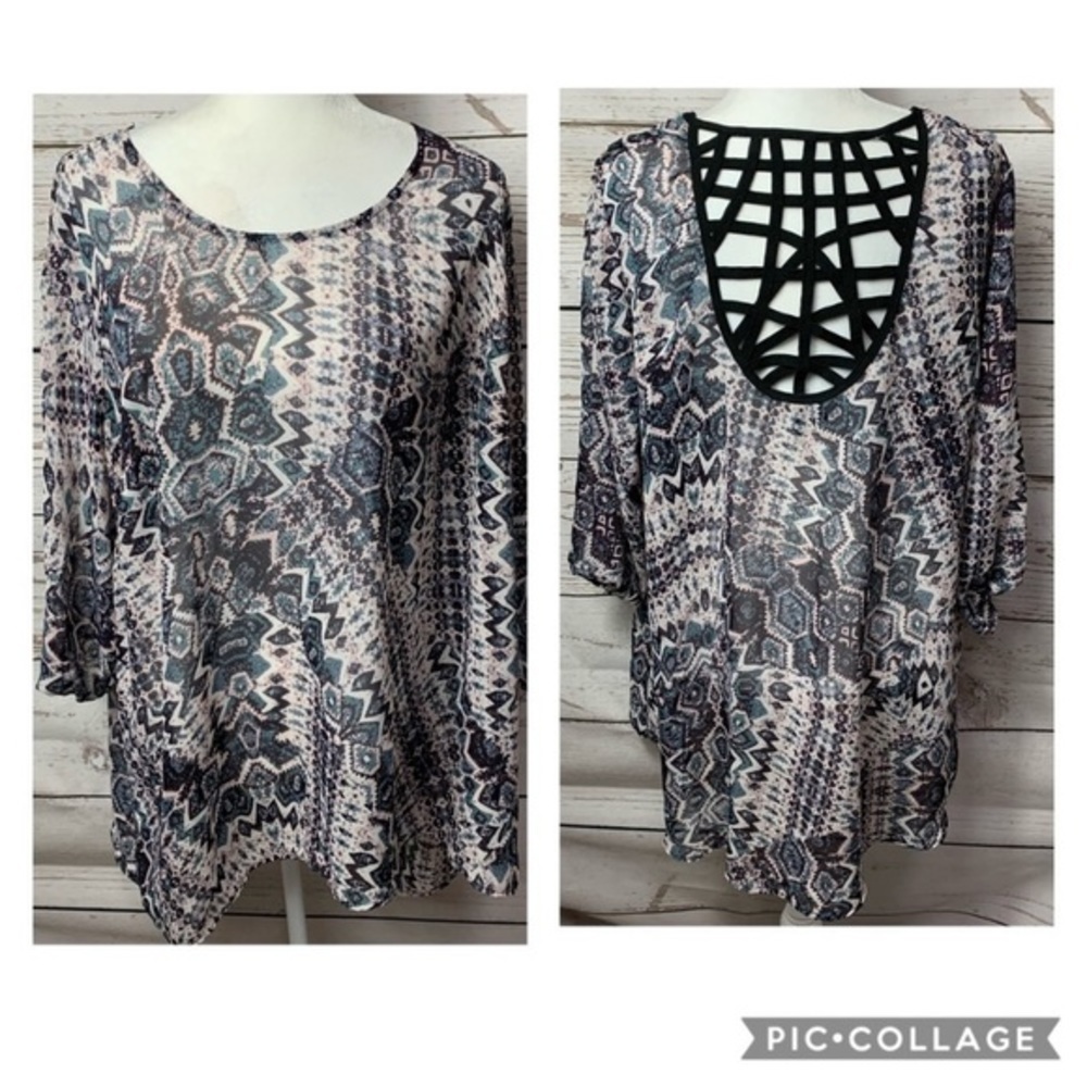 NWOT Maurices Geo/Aztec Print Lattice Back Blouse
